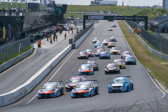 2021 TCR유럽 경기장면. <금호타이어 제공>